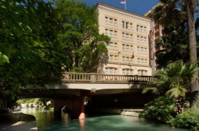 Гостиница Drury Inn & Suites San Antonio Riverwalk  Сан-Антонио